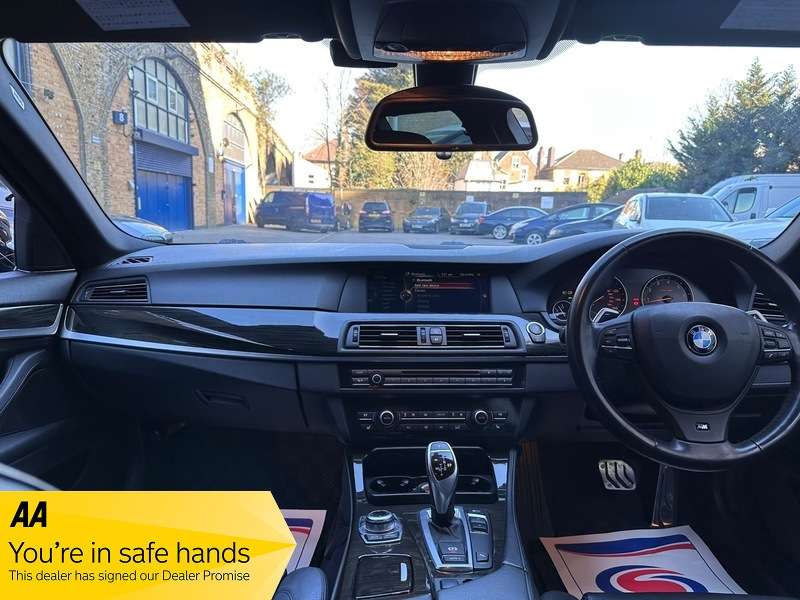 A 2012 BMW 525I M SPORT AUTO 520i M SPORT ESTATE A 2012 BMW 525I M SPORT AUTO 520i M SPORT ESTATE