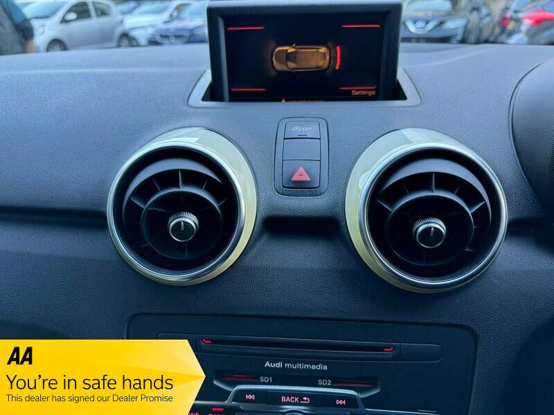 2011 AUDI A1 2011 AUDI A1