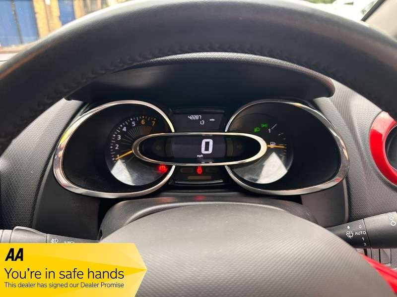 2013 RENAULT CLIO 2013 RENAULT CLIO