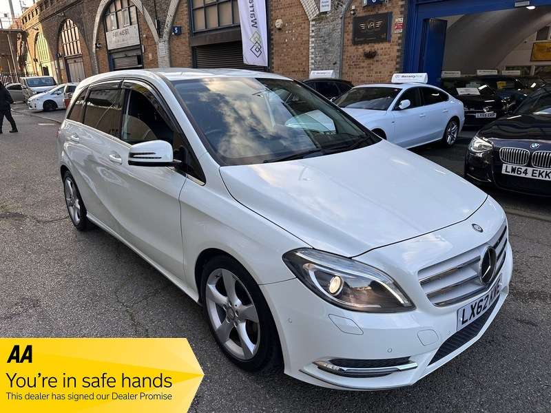 2012 MERCEDES-BENZ B180 BLUEEFFICIENCY SPORT AUTO 2012 MERCEDES-BENZ B180 BLUEEFFICIENCY SPORT AUTO