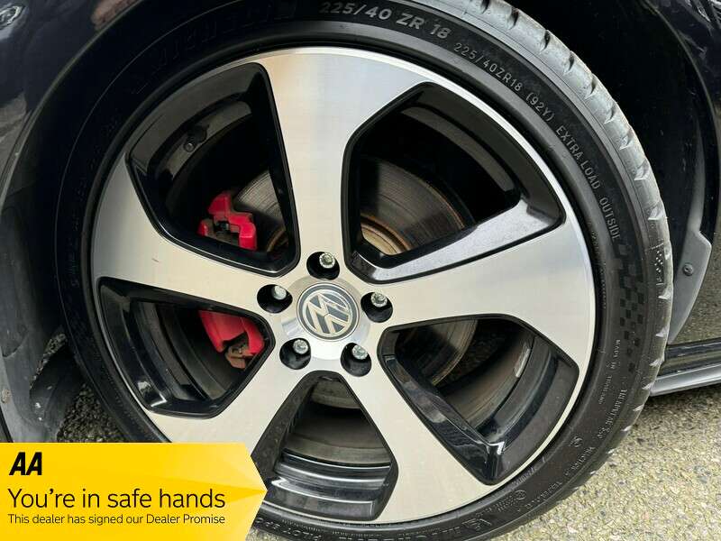 2015 VOLKSWAGEN GOLF GTI 2015 VOLKSWAGEN GOLF GTI