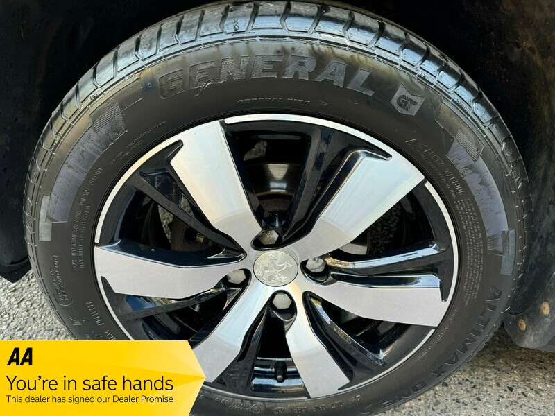 2015 PEUGEOT 2008 2015 PEUGEOT 2008