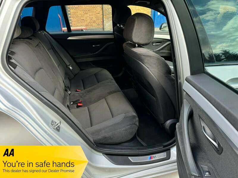 2015 BMW 520 2015 BMW 520