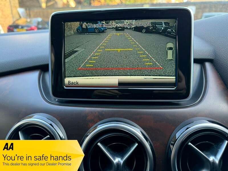 2012 MERCEDES-BENZ B180 BLUEEFFICIENCY SPORT AUTO 2012 MERCEDES-BENZ B180 BLUEEFFICIENCY SPORT AUTO