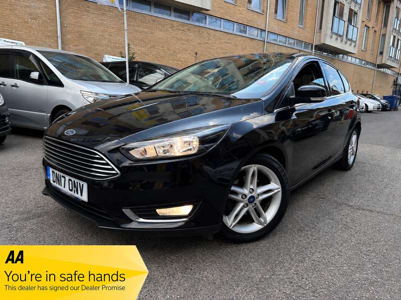 A 2017 FORD FOCUS TITANIUM A 2017 FORD FOCUS TITANIUM