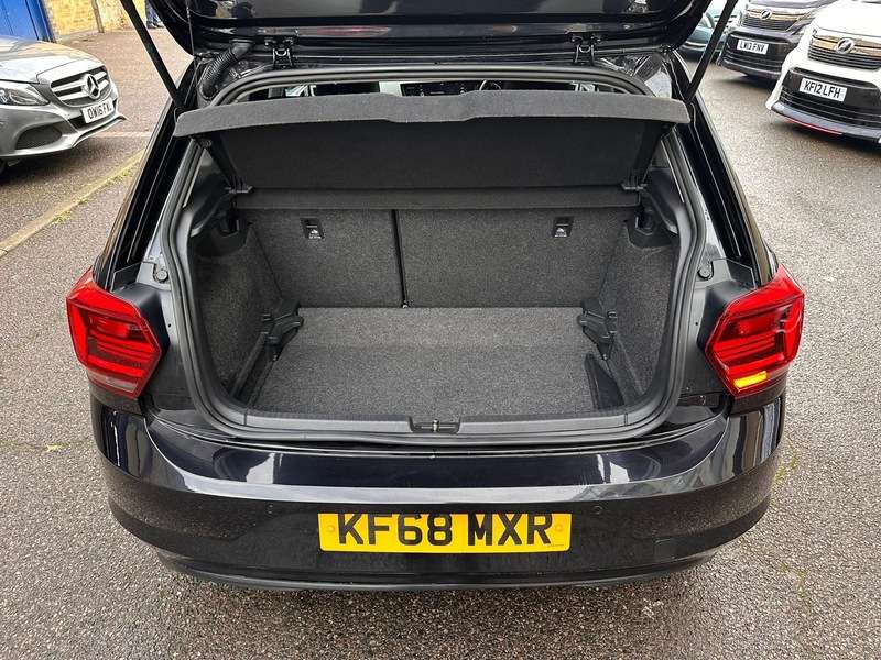 2019 VOLKSWAGEN POLO 2019 VOLKSWAGEN POLO