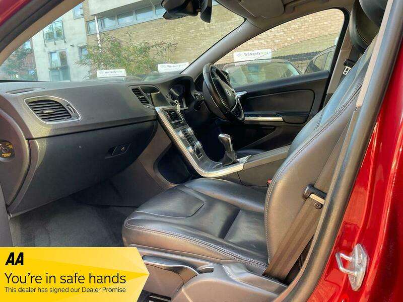 2016 VOLVO S60 2016 VOLVO S60