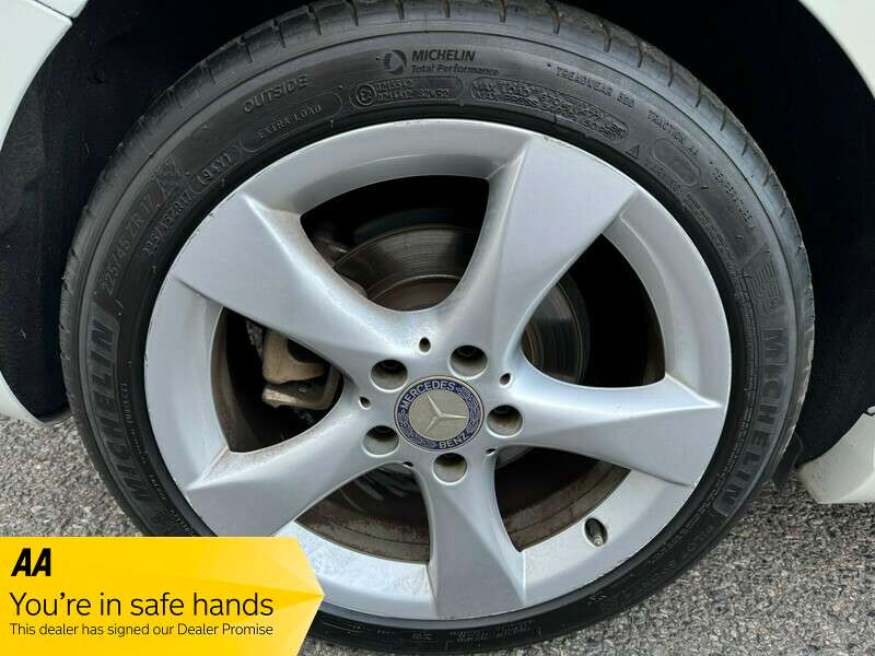 2012 MERCEDES-BENZ B180 BLUEEFFICIENCY SPORT AUTO 2012 MERCEDES-BENZ B180 BLUEEFFICIENCY SPORT AUTO