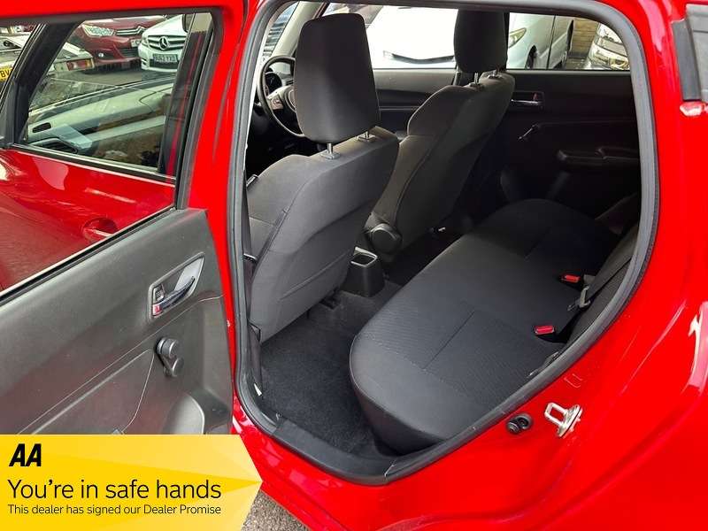 2018 SUZUKI SWIFT 2018 SUZUKI SWIFT