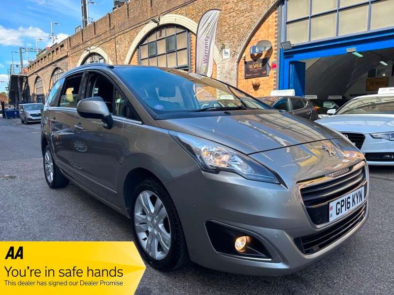 A 2016 PEUGEOT 5008 S/S ACTIVE A 2016 PEUGEOT 5008 S/S ACTIVE