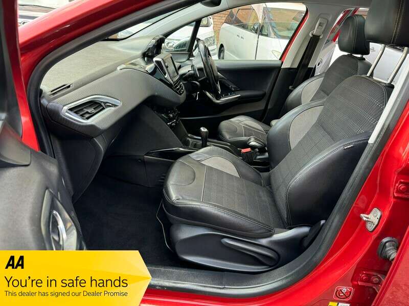 2015 PEUGEOT 2008 2015 PEUGEOT 2008