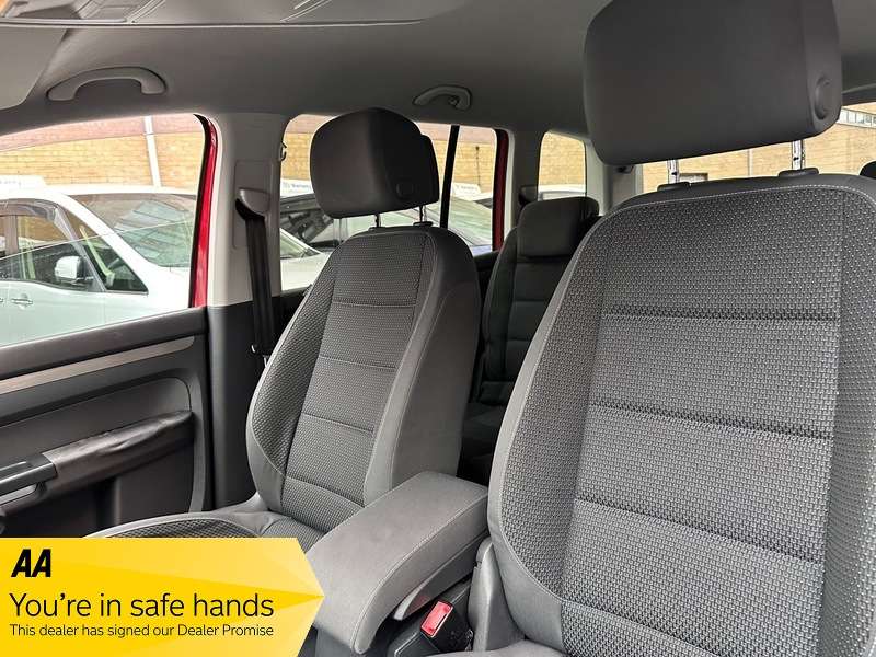 2014 VOLKSWAGEN TOURAN 2014 VOLKSWAGEN TOURAN