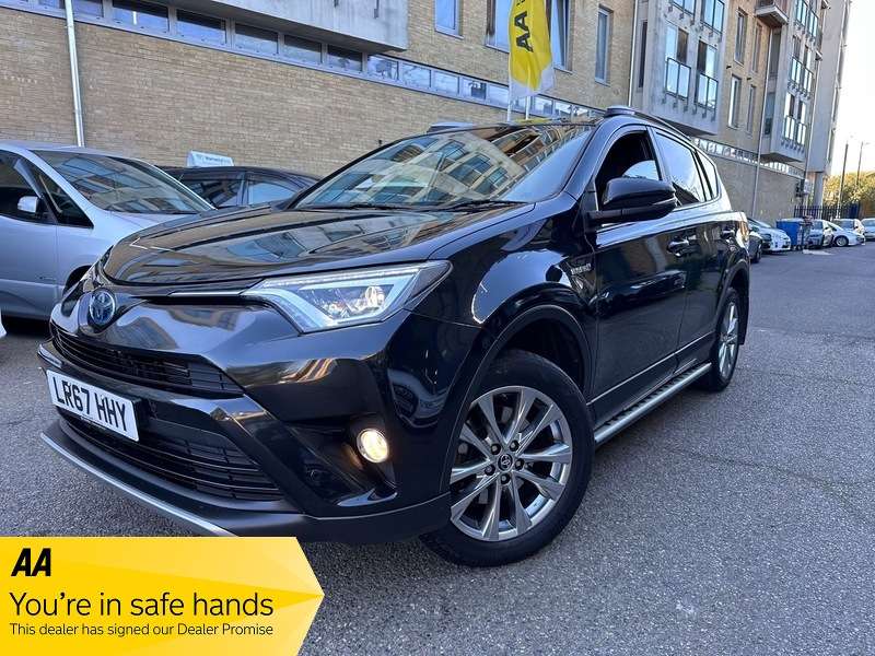 A 2017 TOYOTA RAV4 VVT-I EXCEL AWD TSS A 2017 TOYOTA RAV4 VVT-I EXCEL AWD TSS