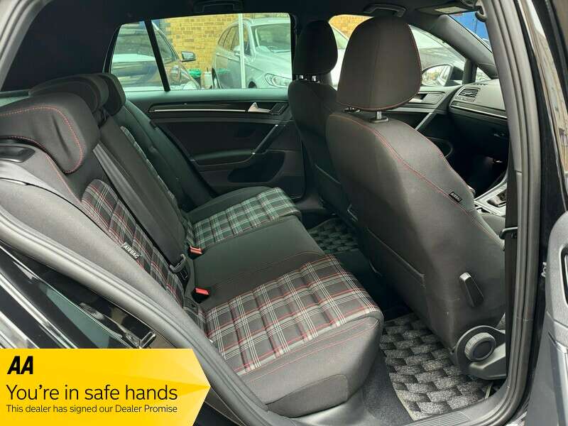 2015 VOLKSWAGEN GOLF GTI 2015 VOLKSWAGEN GOLF GTI