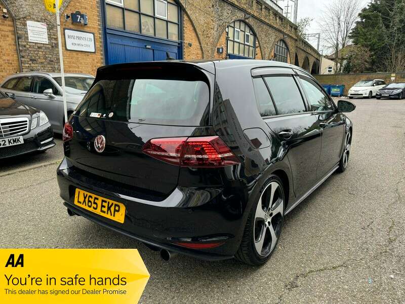 2015 VOLKSWAGEN GOLF GTI 2015 VOLKSWAGEN GOLF GTI