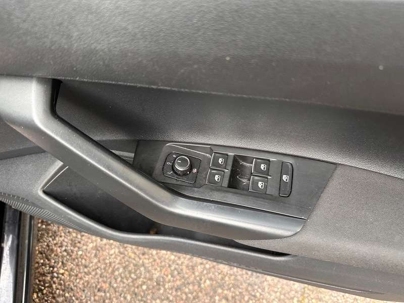 2019 VOLKSWAGEN POLO 2019 VOLKSWAGEN POLO