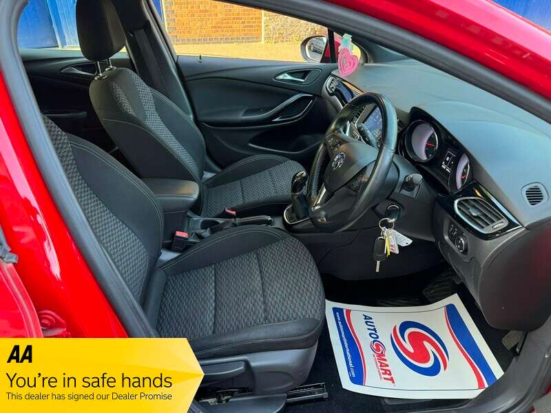 A 2016 VAUXHALL ASTRA SRI A 2016 VAUXHALL ASTRA SRI