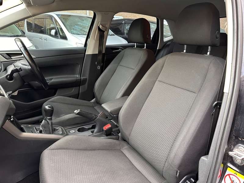 2019 VOLKSWAGEN POLO 2019 VOLKSWAGEN POLO