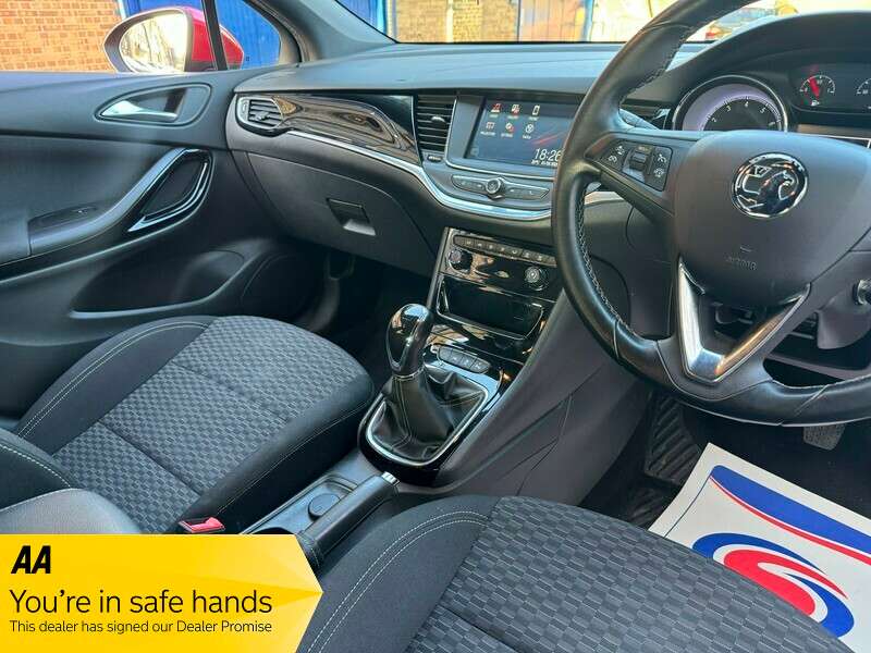 A 2016 VAUXHALL ASTRA SRI A 2016 VAUXHALL ASTRA SRI