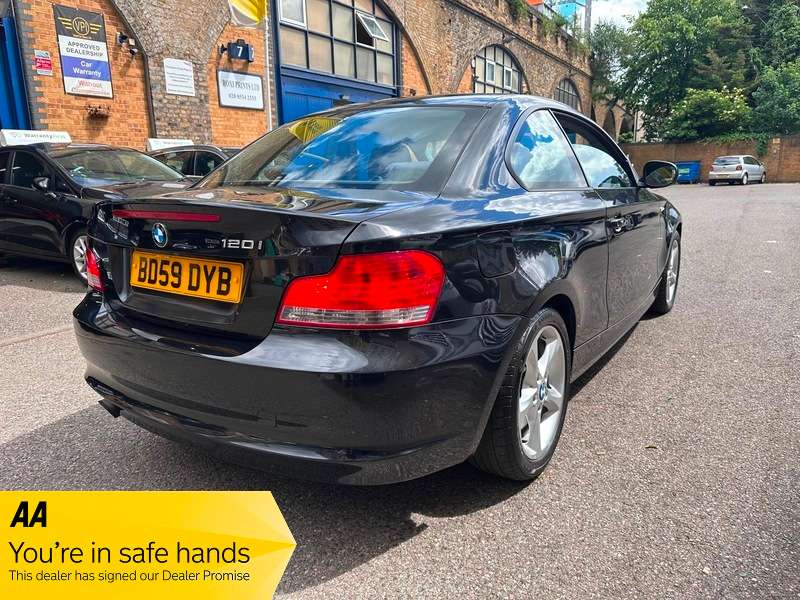 2010 BMW 1 SERIES 2010 BMW 1 SERIES