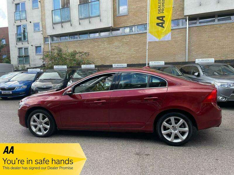 2016 VOLVO S60 2016 VOLVO S60