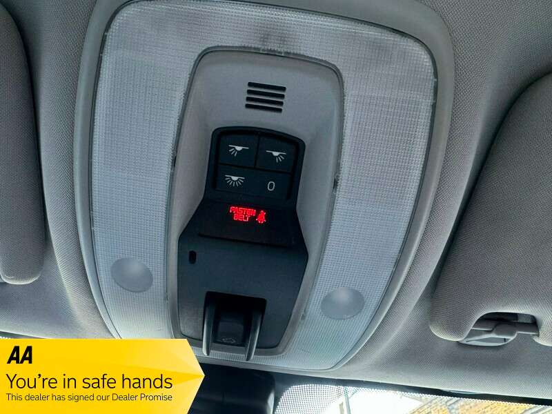 2009 VOLVO V70 2009 VOLVO V70