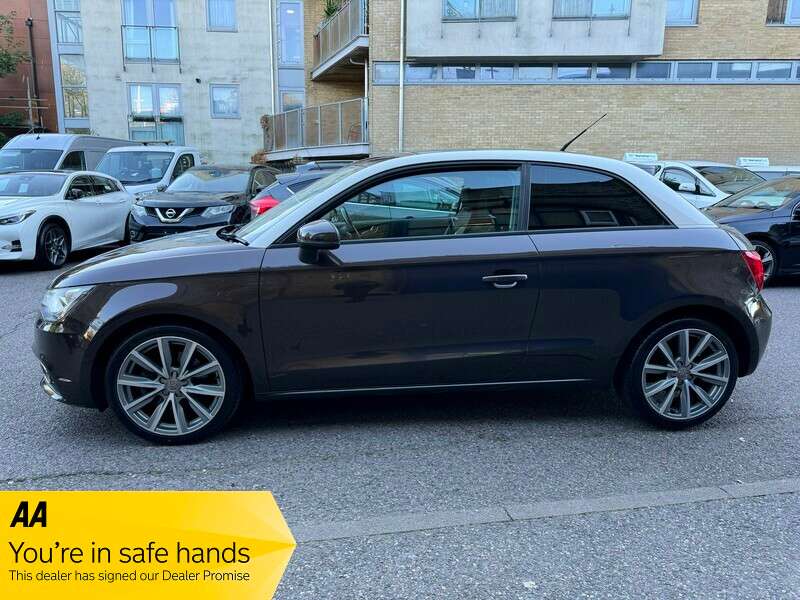 A 2011 AUDI A1 SPORT EDITION A 2011 AUDI A1 SPORT EDITION