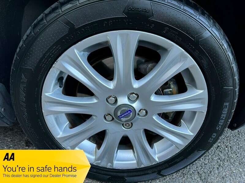 2009 VOLVO V70 2009 VOLVO V70