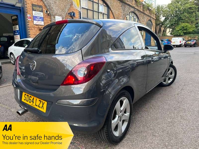 A 2014 VAUXHALL CORSA SXI A 2014 VAUXHALL CORSA SXI