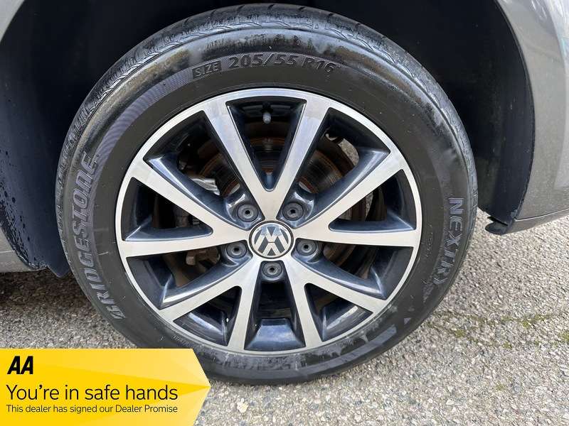 2014 VOLKSWAGEN TOURAN 2014 VOLKSWAGEN TOURAN