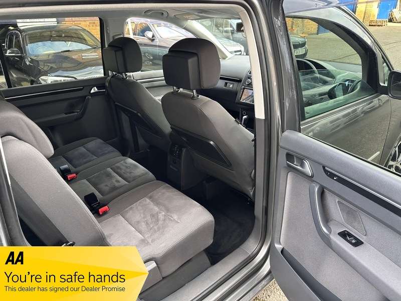 2014 VOLKSWAGEN TOURAN 2014 VOLKSWAGEN TOURAN