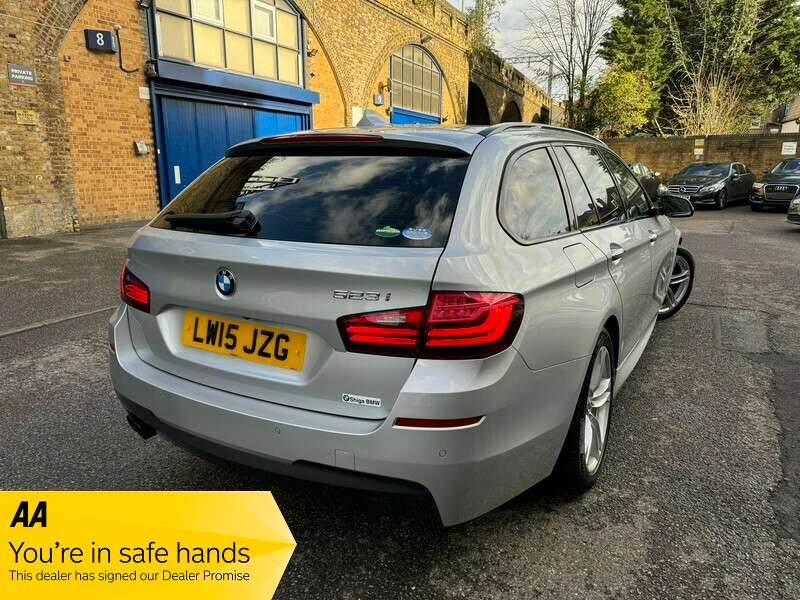 2015 BMW 520 2015 BMW 520