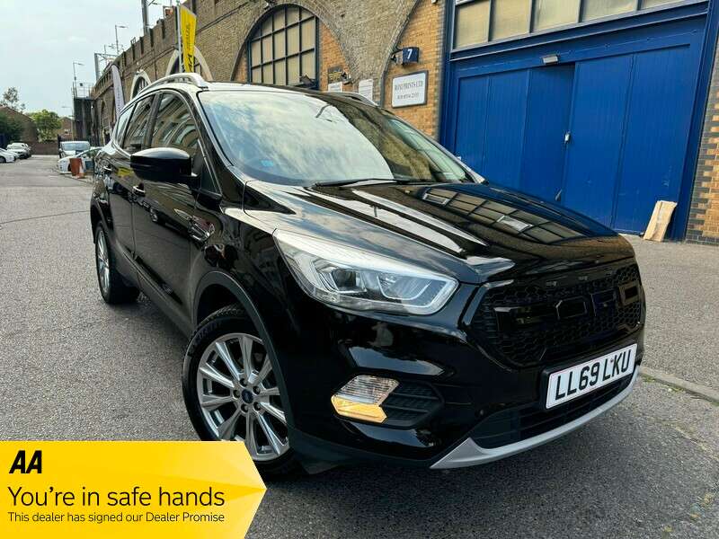 A 2019 FORD KUGA TITANIUM EDITION TDCI A 2019 FORD KUGA TITANIUM EDITION TDCI