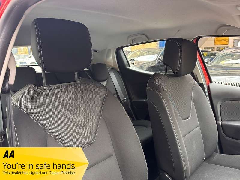 2013 RENAULT CLIO 2013 RENAULT CLIO