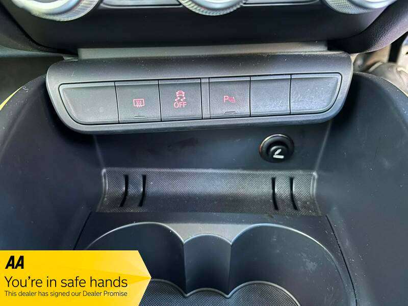 2011 AUDI A1 2011 AUDI A1