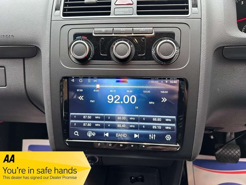 2014 VOLKSWAGEN TOURAN 2014 VOLKSWAGEN TOURAN