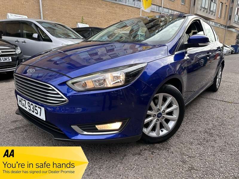 A 2017 FORD FOCUS TITANIUM A 2017 FORD FOCUS TITANIUM