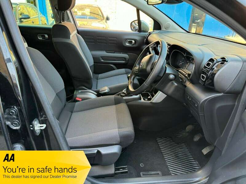 A 2018 CITROEN C3 AIRCROSS PURETECH FLAIR S/S A 2018 CITROEN C3 AIRCROSS PURETECH FLAIR S/S