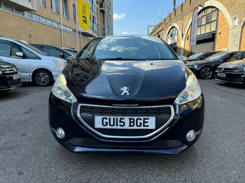 2015 PEUGEOT 208 2015 PEUGEOT 208