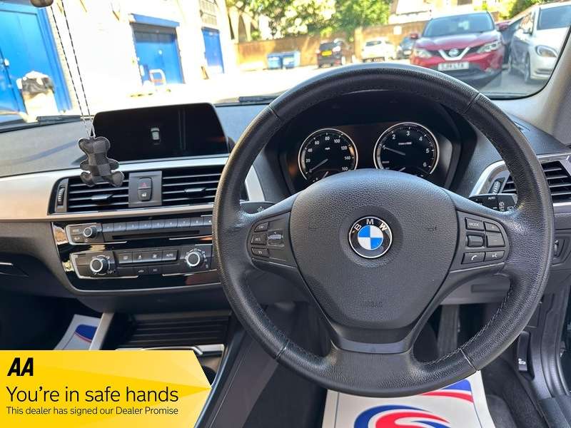 A 2017 BMW 1 SERIES 116d SE A 2017 BMW 1 SERIES 116d SE
