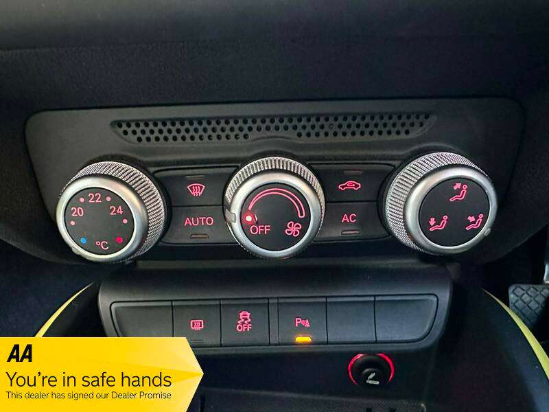 2011 AUDI A1 2011 AUDI A1