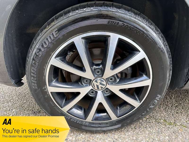 2014 VOLKSWAGEN TOURAN 2014 VOLKSWAGEN TOURAN