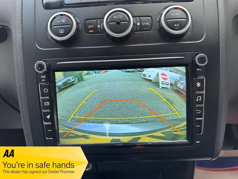 2014 VOLKSWAGEN TOURAN 2014 VOLKSWAGEN TOURAN