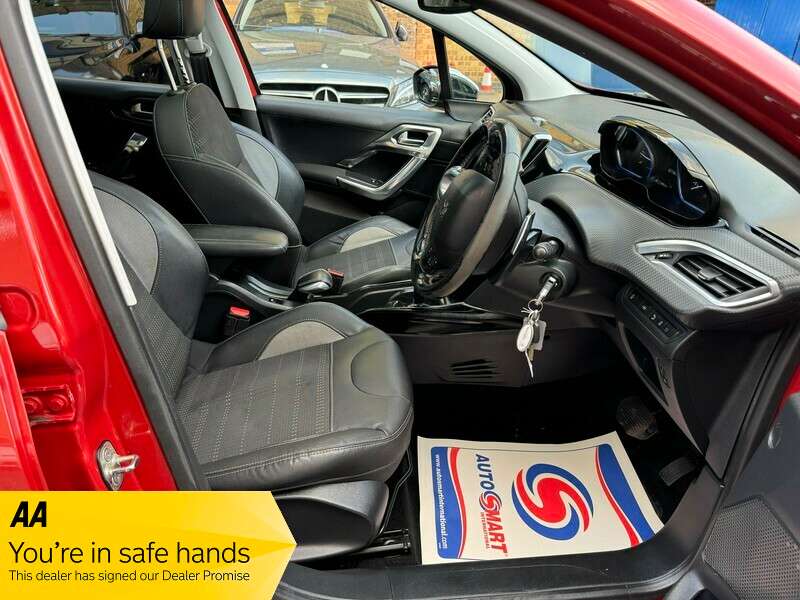 2015 PEUGEOT 2008 2015 PEUGEOT 2008