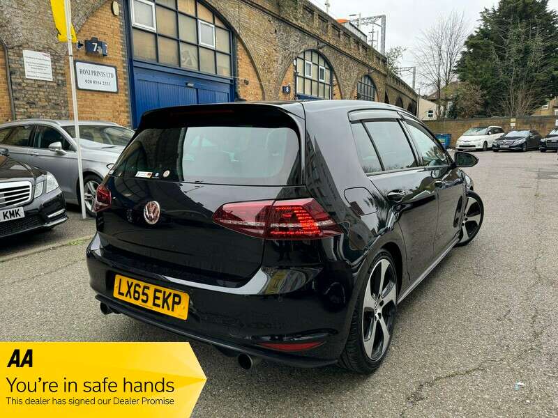 2015 VOLKSWAGEN GOLF GTI 2015 VOLKSWAGEN GOLF GTI