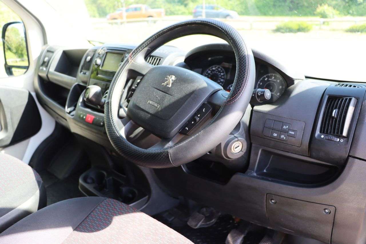 2017 PEUGEOT BOXER 2017 PEUGEOT BOXER