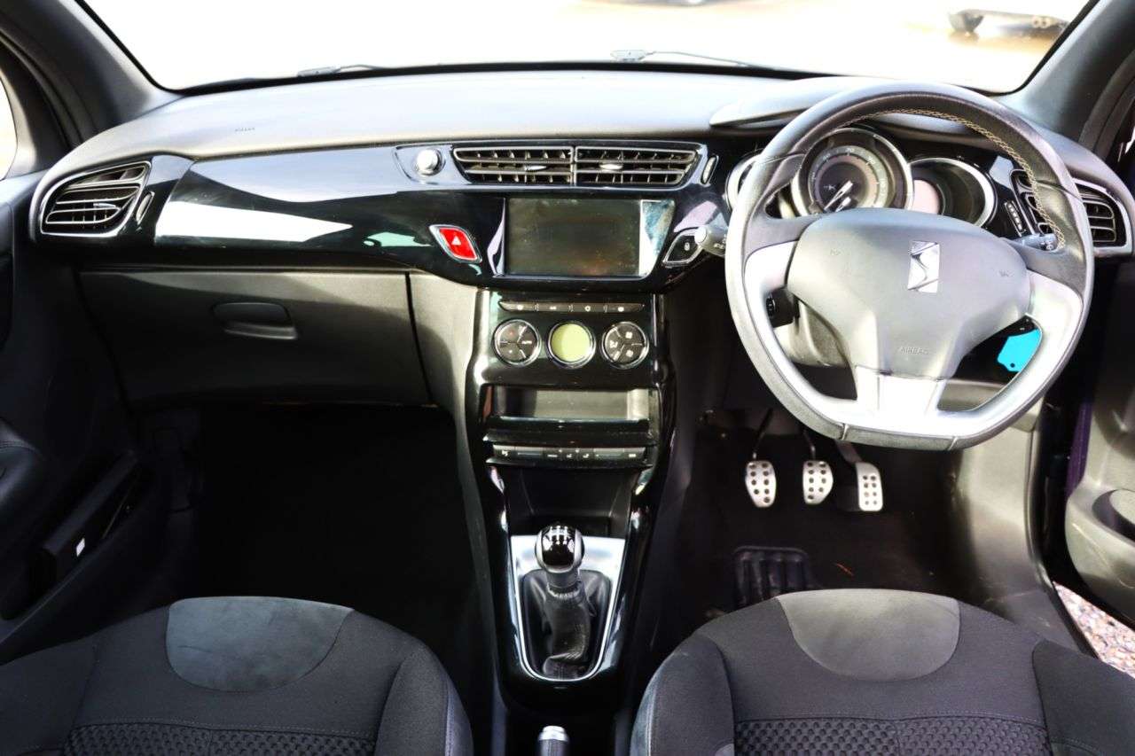 2016 DS AUTOMOBILES DS 3 2016 DS AUTOMOBILES DS 3