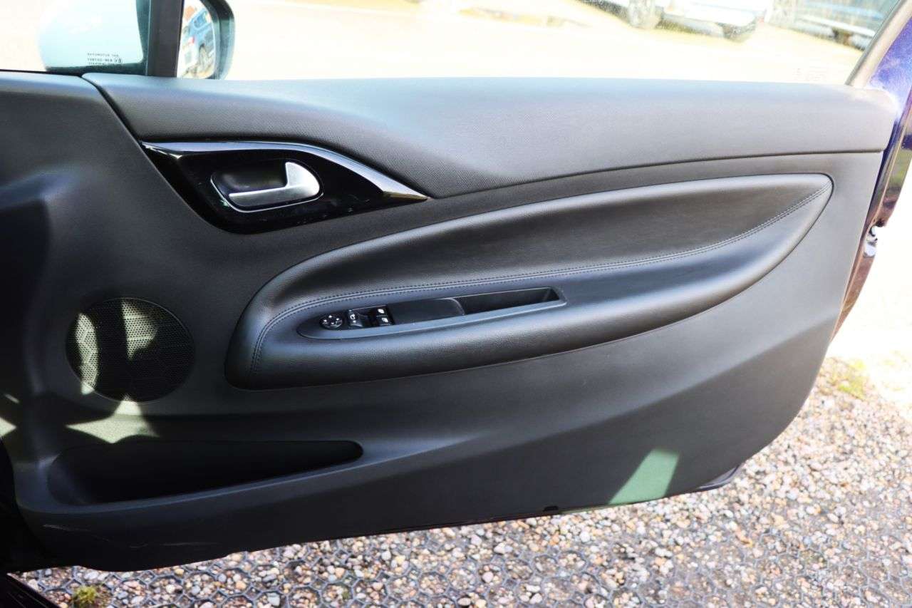 2016 DS AUTOMOBILES DS 3 2016 DS AUTOMOBILES DS 3