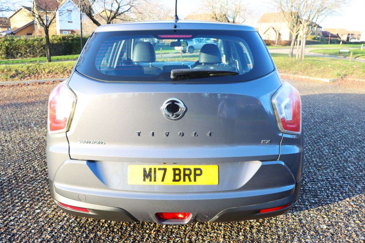 2015 SSANGYONG TIVOLI 2015 SSANGYONG TIVOLI