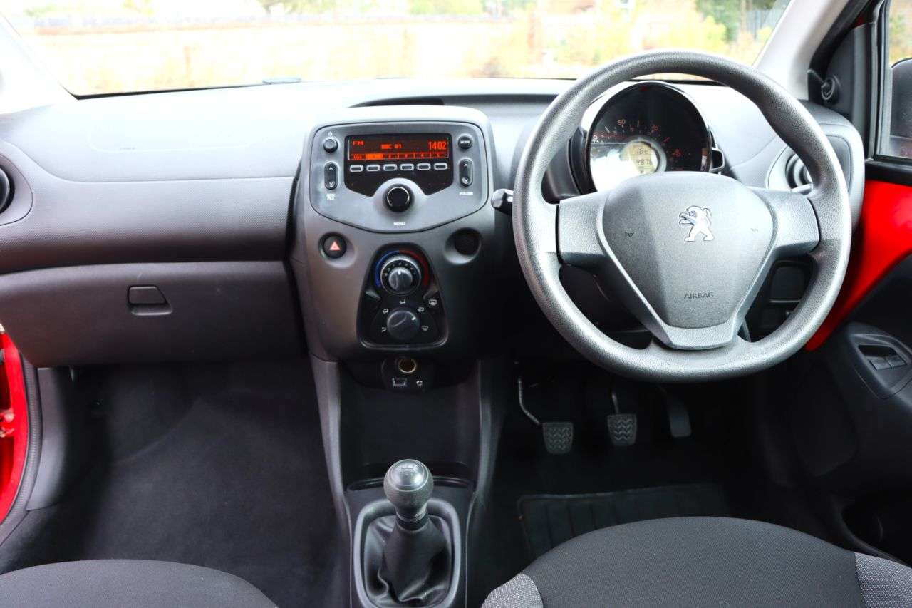 2014 PEUGEOT 108 2014 PEUGEOT 108